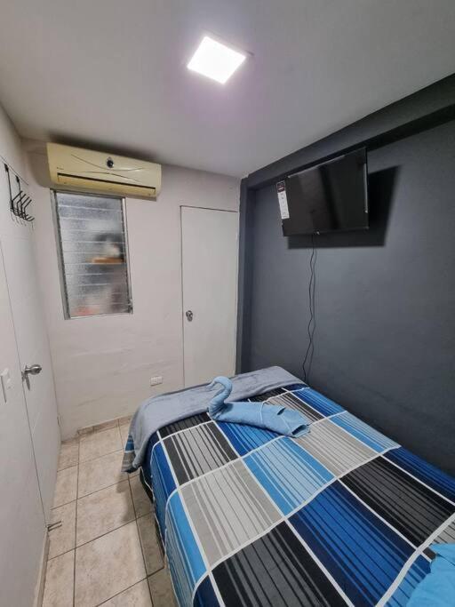 Acogedor Apt/Studio En La Ciudad De Santa Tecla מראה חיצוני תמונה